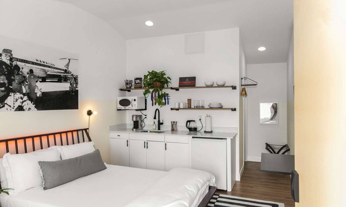 Chandler Apartment | Kaelua Studio suite liʻiliʻi
