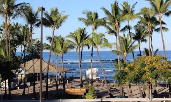 Kahaluu Bay Condo | Kahaluu Bay Villas 104 – Spacious 2 Bedroom, 2 Bath Condo Across from Premier Sn