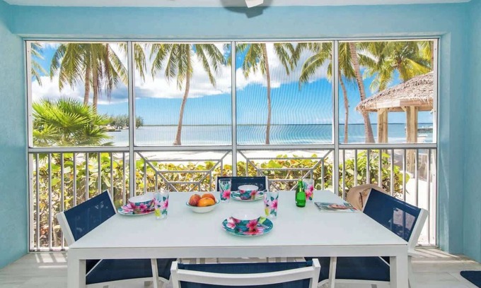 Rum Point Condo | Kaibo Kai Hacienda B-5 condo w/Pool in Rum Point