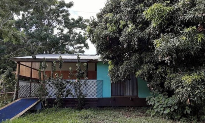 Hanga Roa House | Kaiheke Lodge 4 bedrooms 4 bathrooms 12 people