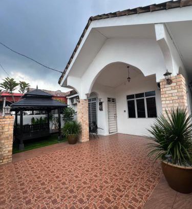 Paka House | Kak Pah Homestay