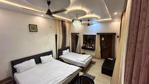 Faizabad House | Kalash Guest House