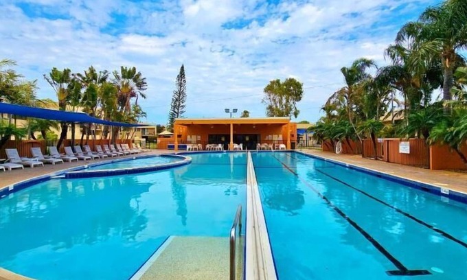 Kalbarri Apartment | Kalbarri Riverview 10 | Two Storey | Waterfront | Family Apartment