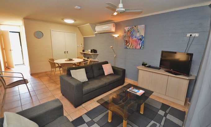 Kalbarri Apartment | Kalbarri Riverview 106 | Poolside | Ground Floor