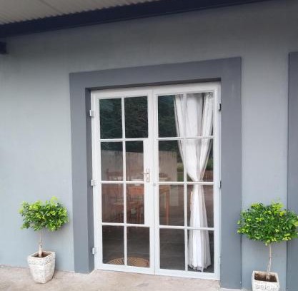 Ephraim Mogale Apartment | Kaldi Kothuis
