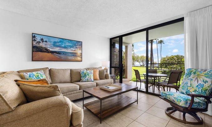 Kihei Condo | Kamaole Sands: Pool, HotTub, Steps to Beach