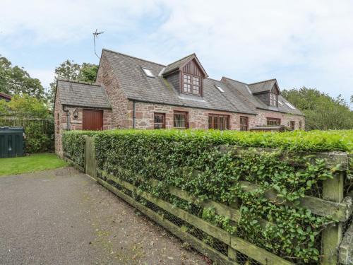 Kirriemuir House | Kamba Cottage