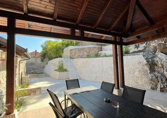 Stolac Villa | Kamena Idila