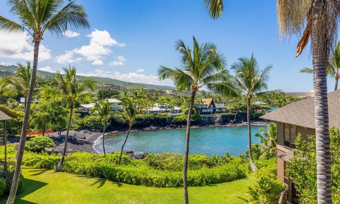 Keauhou Condo | Kanaloa Kona on a gorgeous ocean beach!