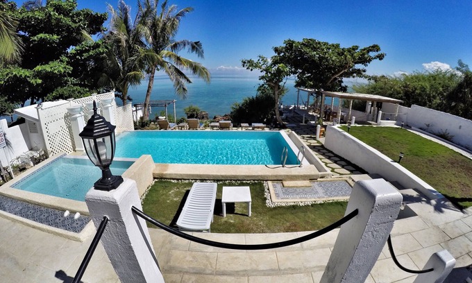 Santa Fe Bed & Breakfast | Kandugyap House By The Sea