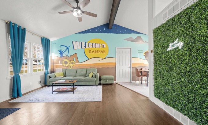 Shawnee House | Kansas Escape with Movie Room, Hot Tub, Mini Golf, Pickleball, Game Room & more!