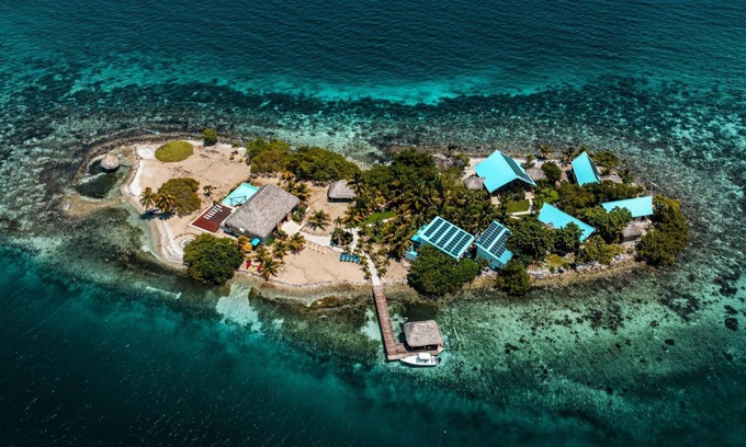 Placencia Villa | Kanu Private Island Belize