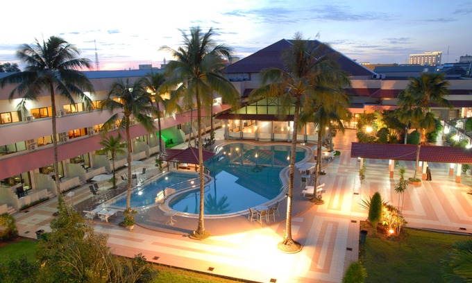 Pontianak Hotel | Kapuas Palace Pontianak Hotel