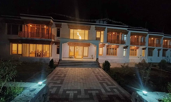 Diskit Hotel | Karakoram residency