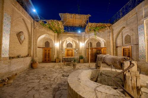 Bukhara Hotel | Karavansaray Khurjin Old