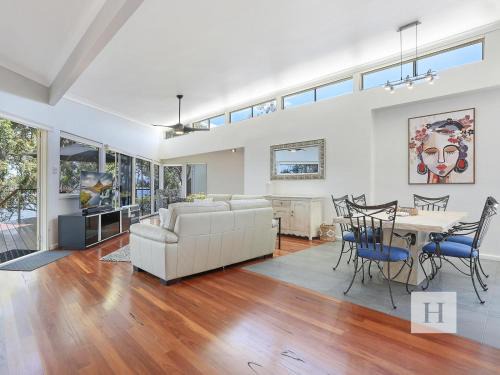Summerland Point House | Karinyah