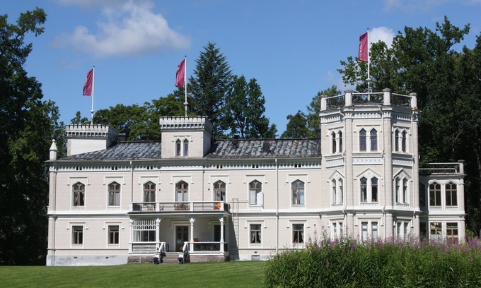 Karhula Hotel | Kartanohotelli Karhulan Hovi