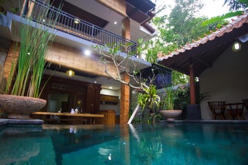 Kedewatan Villa | Karunia House Ubud
