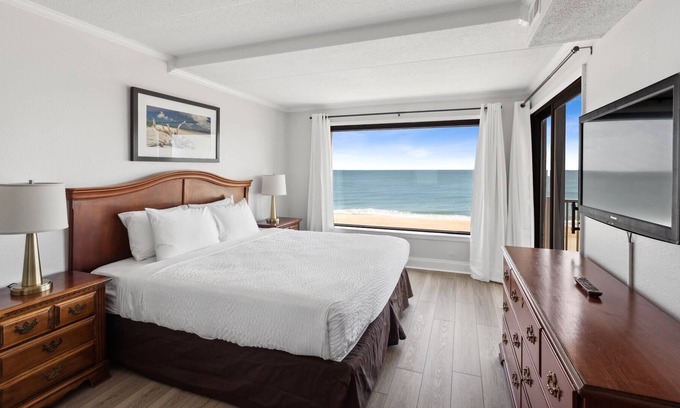 North Ocean City Apartment | Kasa | Classic 2BD + Pool Access | Marigot Beach