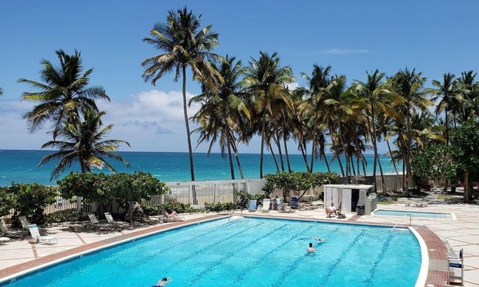 Condado Apartment | KASA Galicia Beachfront Studio Pool Beach Access