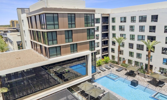 Thunderbird Industrial Airpark Apartment | Kasa Scottsdale Quarter Phoenix