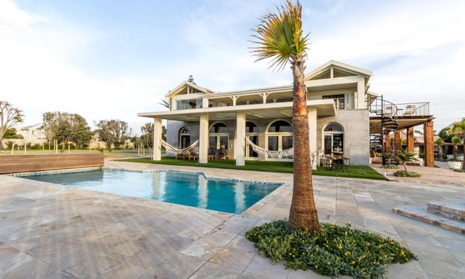 Milnerton House | Kasavan Beach House