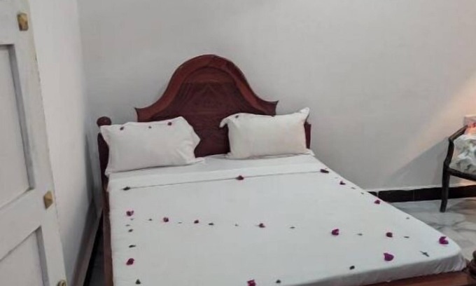 Nungwi Apartment | Kassandra Beach And Restaurant Mixed Dormitory Room