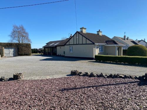Daingean House | Kates Irish holiday home Killaderry Daingean