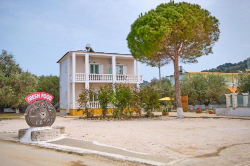 Agios Georgios Pagon House | Katoi Studios Agios Georgios Pagoi