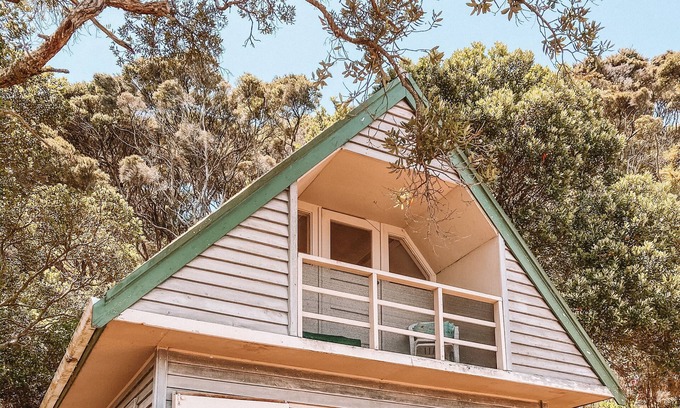 Kawau Island House | Kawau_BEACHFRONT_BOATHOUSE