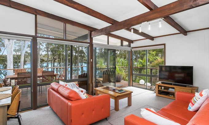 Kings Point House | Kayak at Kings Point - 28 Kings Pt Dr