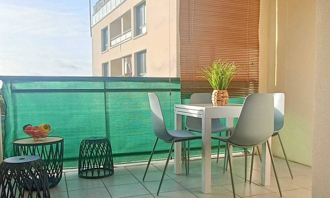 Pierrefitte-sur-Seine Apartment | Kaz'zen - 50 m² de Détente