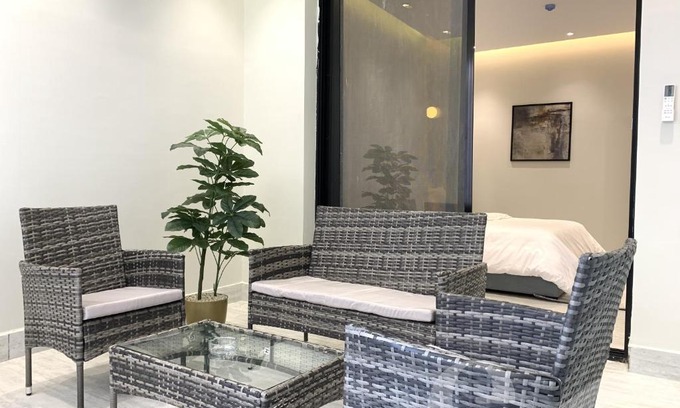 Riyadh Apartment | Kease Arid H -3 Luxury Gold Balcony AG12