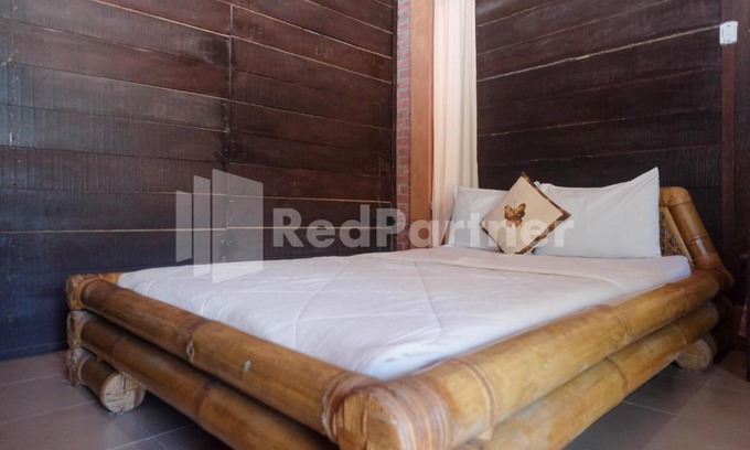 Ngaglik Hotel | Kebon Krapyak Cottage Syariah Mitra RedDoorz near Stadion Maguwoharjo