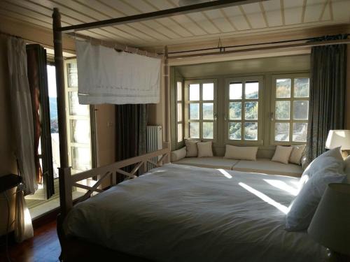 Ano Pedina House | Kedros - Α two-story stone house near Vikos canyon