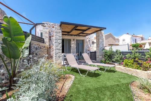 Kefalas House | Kelari Kefalas Luxury Villas Accessible Stone Studio