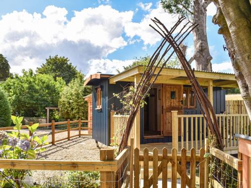 Easterside House | Keldholme Shepherds Hut - Uk37158