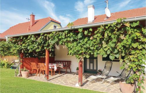 Eberau House | Kellerstöckl Winten