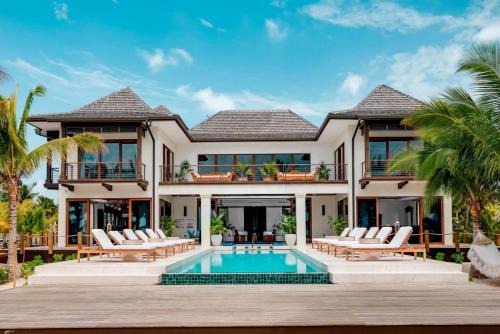 Rum Point House | Kempa Kai home