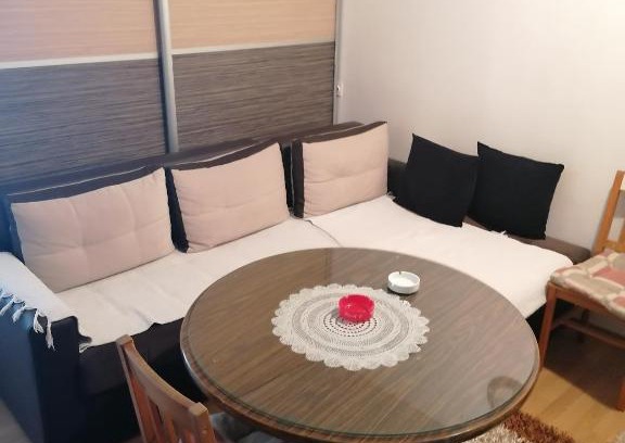 Zenica Apartment | Kenny