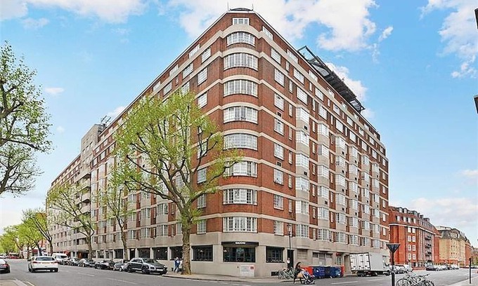 Brompton & Hans Town Apartment | Kensington Low Price 2 Bedroom Apartment for 4 - Close to All Popular Sites