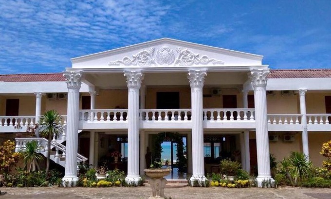 Bulakan Hotel | Keraton Krakatoa