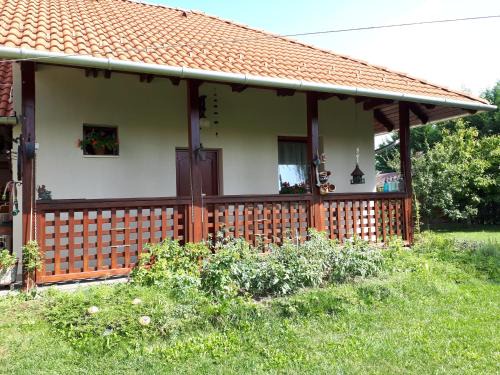 Tiszaujvaros Apartment | Kertvárosi Apartmanok