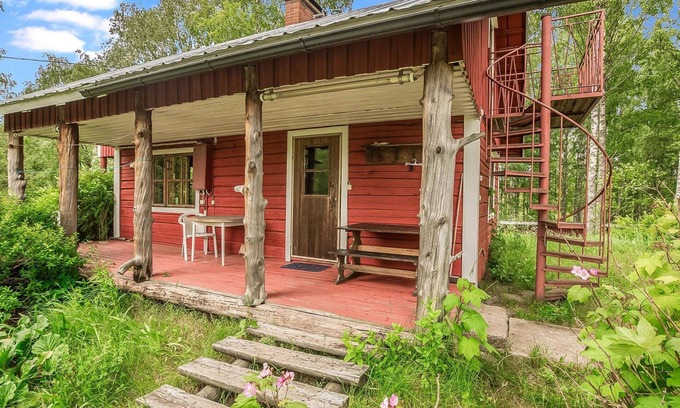 Hiukkajoki House | Kesämäki by Interhome