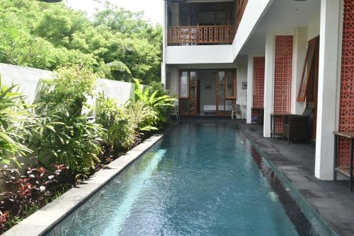 Taman Griya House | KETUT JOGLO GUEST HOUSE