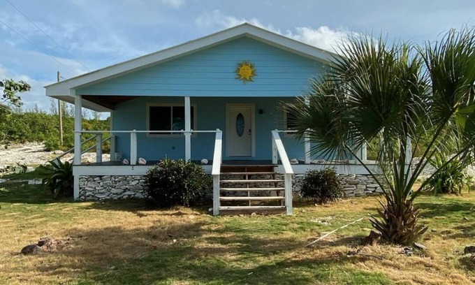 Governor's Harbour House | Kewl Breez, Gorgeous Villa, 2 bed, 2 bath, James Cistern, water front