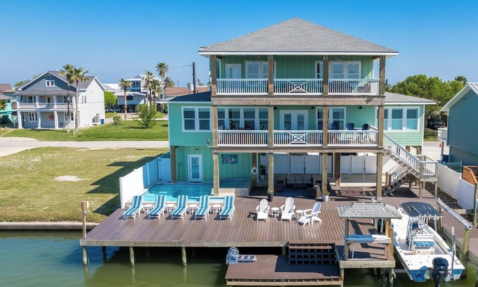 Key Allegro House | Key Allegro - Private Pool & Hot Tub - Elevator - Outdoor Kitchen - Icemaker