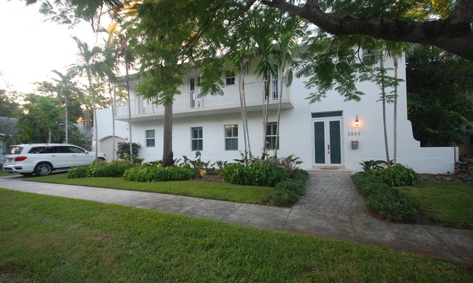 Coconut Grove House | Key West Style home in the heart of Coconut Grove