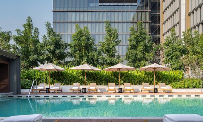 Daun Penh Hotel | 101 m² Hotel ∙ 2 bedrooms ∙ 127 guests