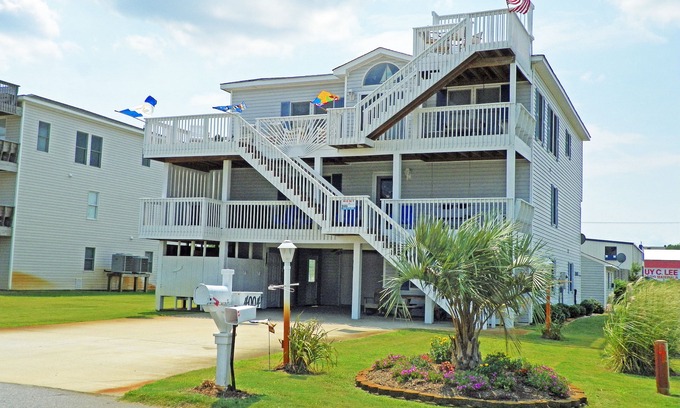 Kitty Hawk Cottage | KH4004- Oceanside-5 BRs, Elevator, Pool Table, Private Pool and Hot Tub!